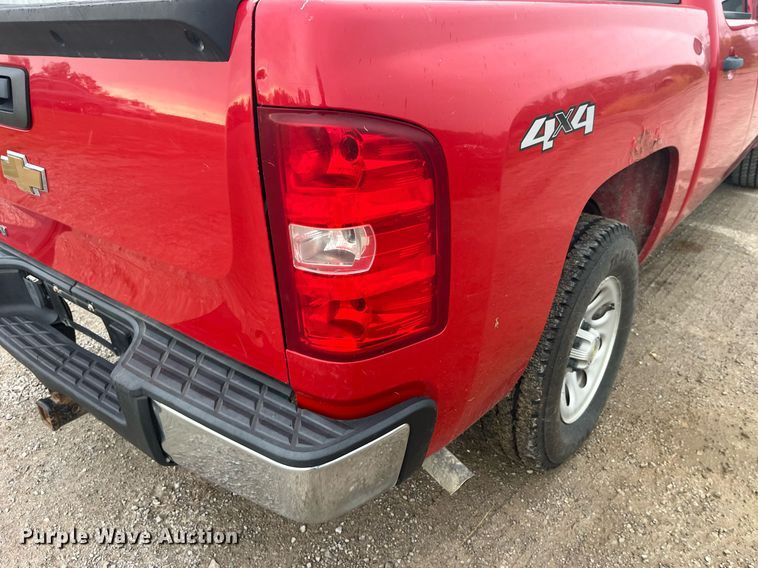 image for item LC9197 2007 Chevrolet Silverado 1500 Crew Cab pickup truck