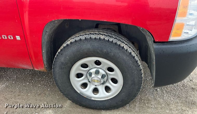 image for item LC9197 2007 Chevrolet Silverado 1500 Crew Cab pickup truck