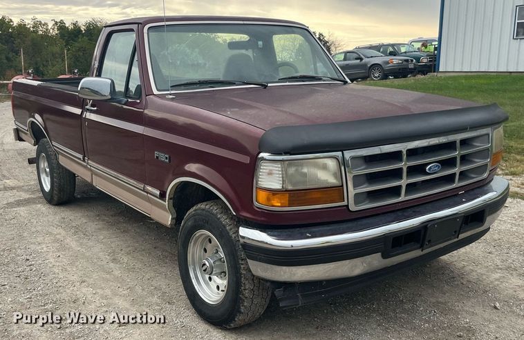 image for item LC9198 1996 Ford F150 pickup truck