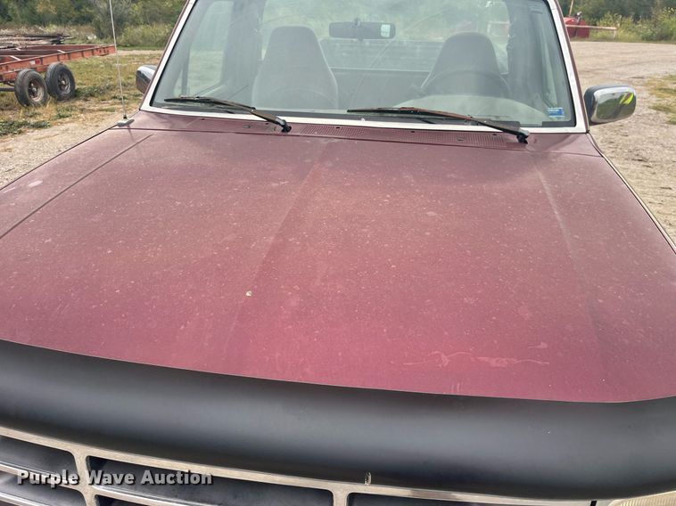 image for item LC9198 1996 Ford F150 pickup truck