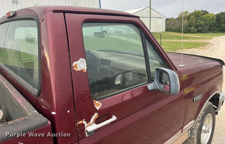 image for item LC9198 1996 Ford F150 pickup truck