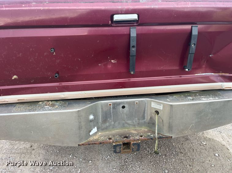 image for item LC9198 1996 Ford F150 pickup truck