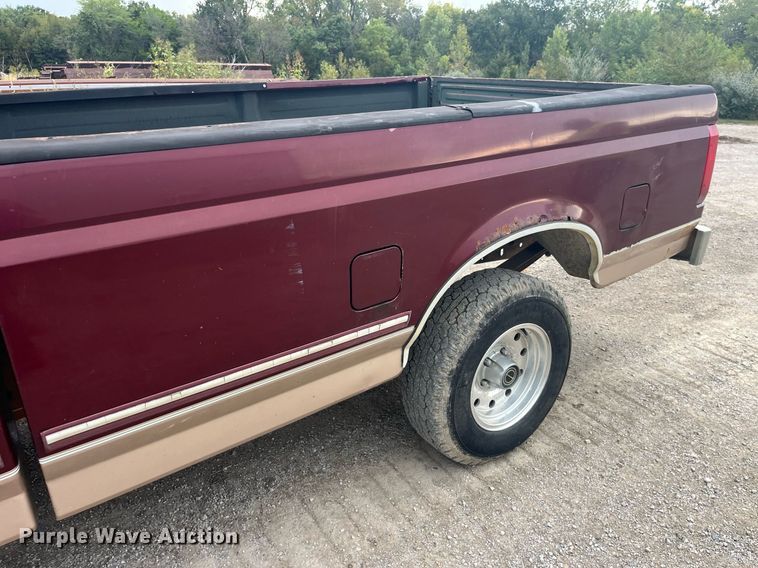 image for item LC9198 1996 Ford F150 pickup truck