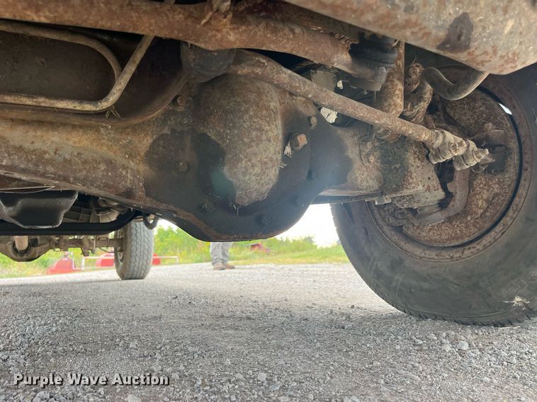 image for item LC9198 1996 Ford F150 pickup truck