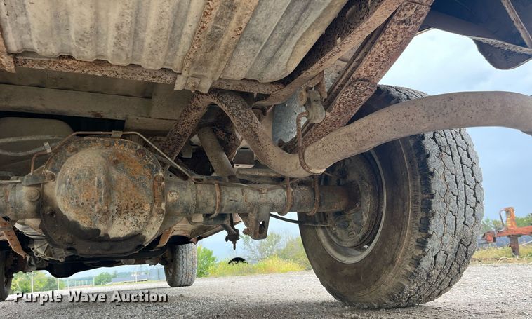 image for item LC9198 1996 Ford F150 pickup truck