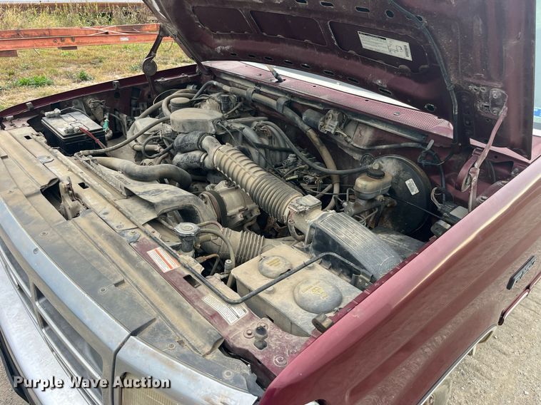 image for item LC9198 1996 Ford F150 pickup truck