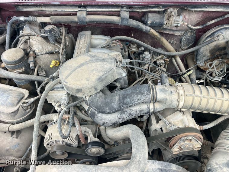 image for item LC9198 1996 Ford F150 pickup truck