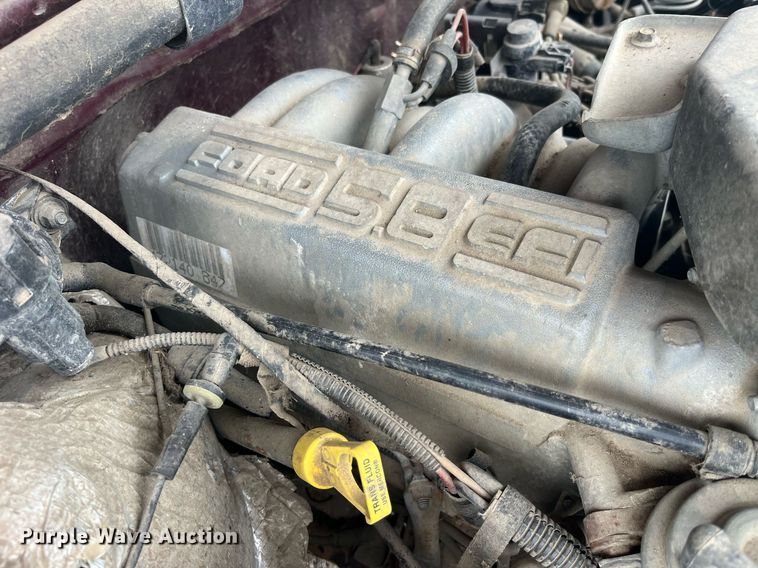 image for item LC9198 1996 Ford F150 pickup truck