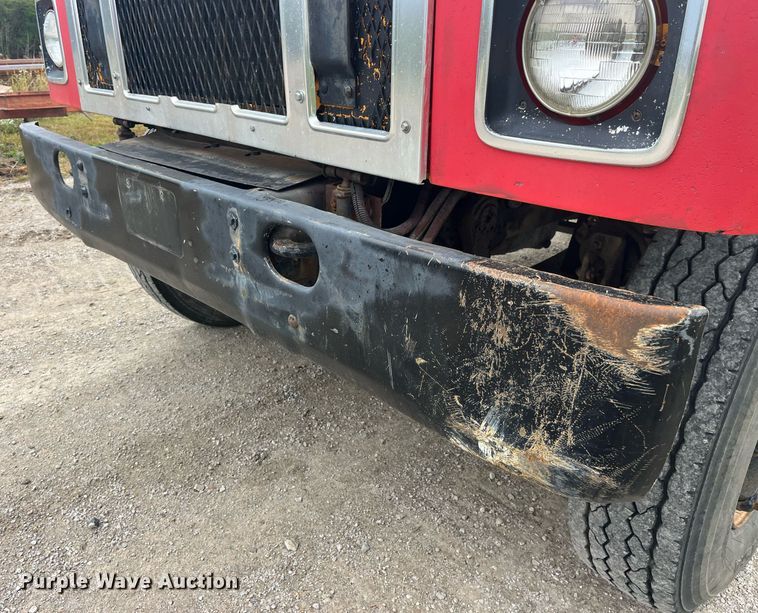 image for item LC9199 1988 International  F2574 dump truck