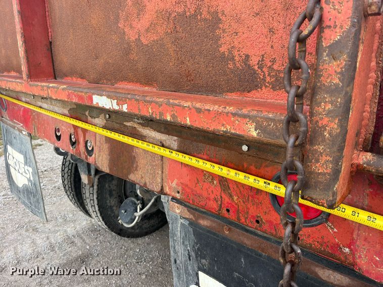 image for item LC9199 1988 International  F2574 dump truck