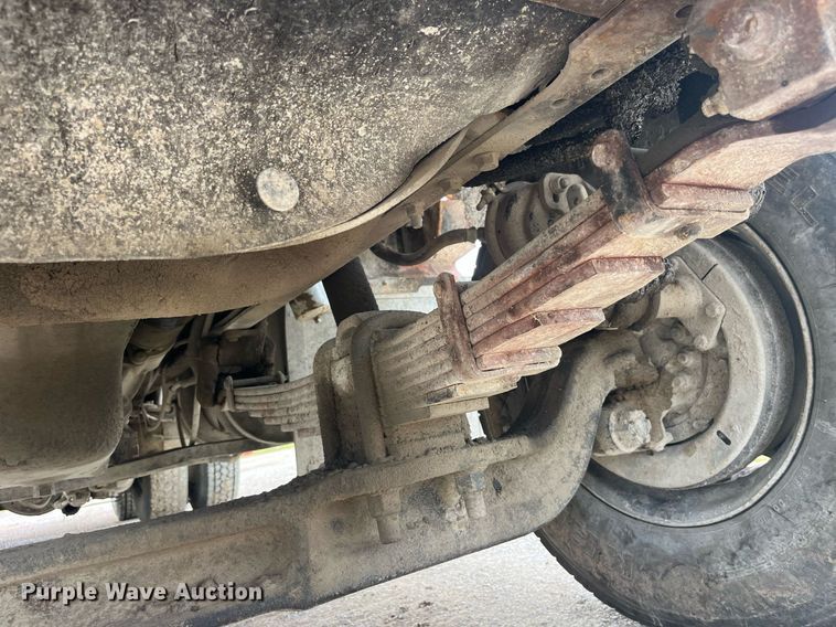 image for item LC9199 1988 International  F2574 dump truck