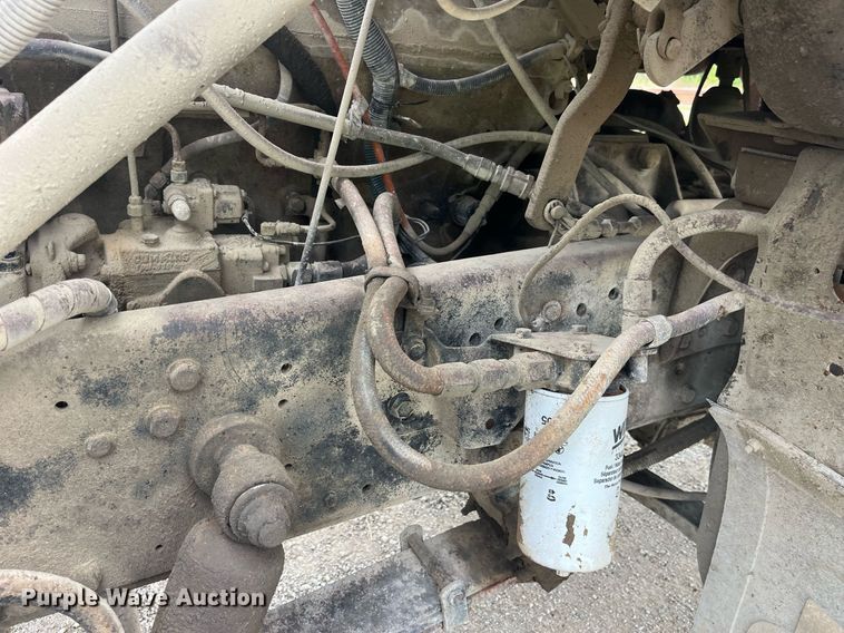 image for item LC9199 1988 International  F2574 dump truck