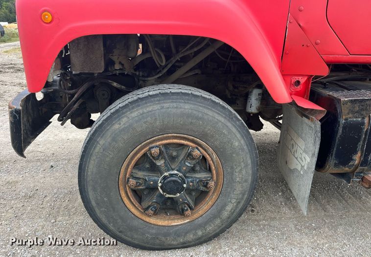 image for item LC9199 1988 International  F2574 dump truck