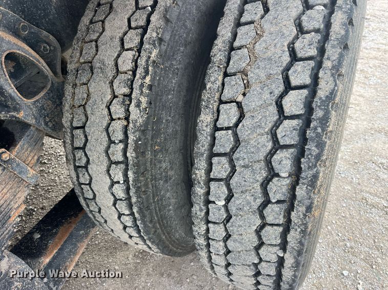 image for item LC9199 1988 International  F2574 dump truck