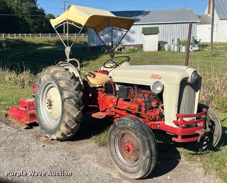 image for item LC9216 Ford tractor