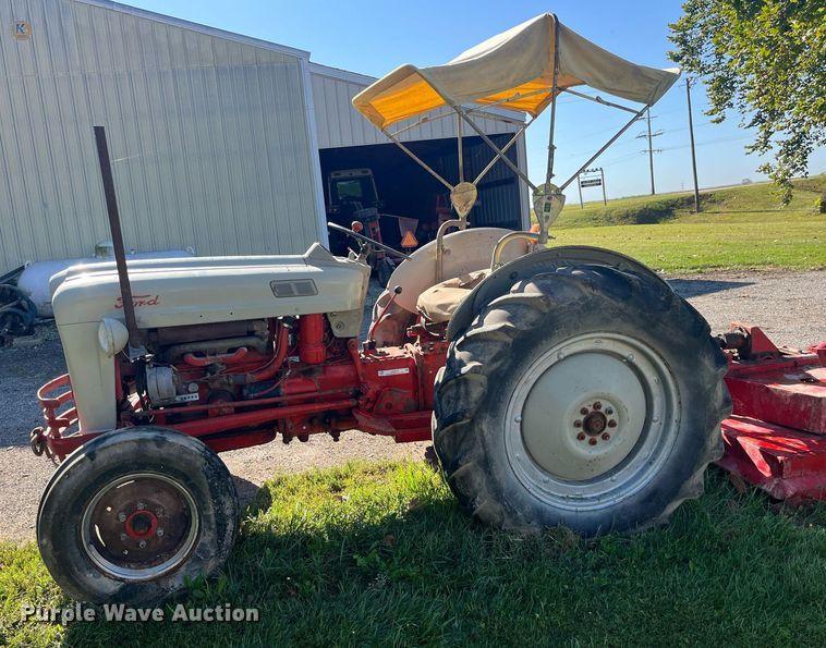 image for item LC9216 Ford tractor