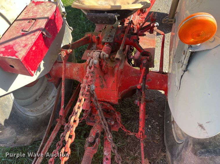 image for item LC9216 Ford tractor