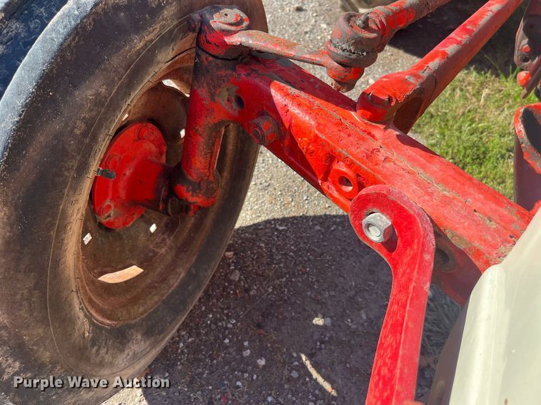 image for item LC9216 Ford tractor