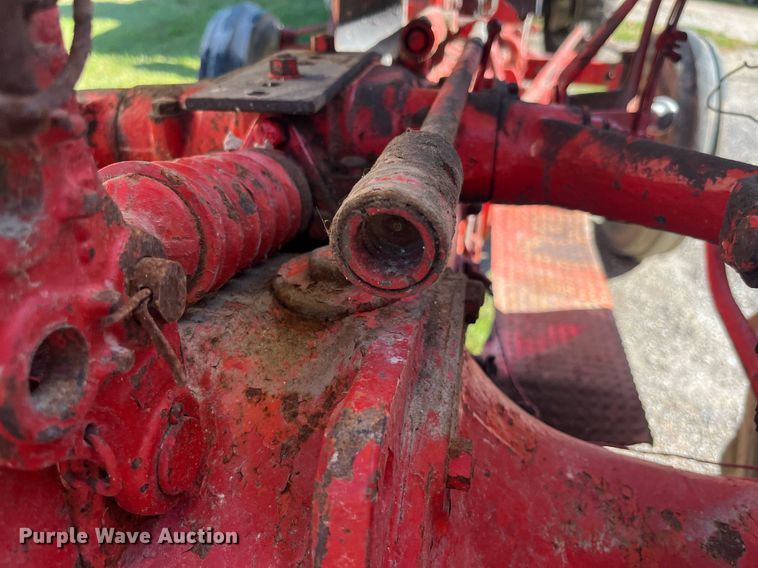 image for item LC9216 Ford tractor