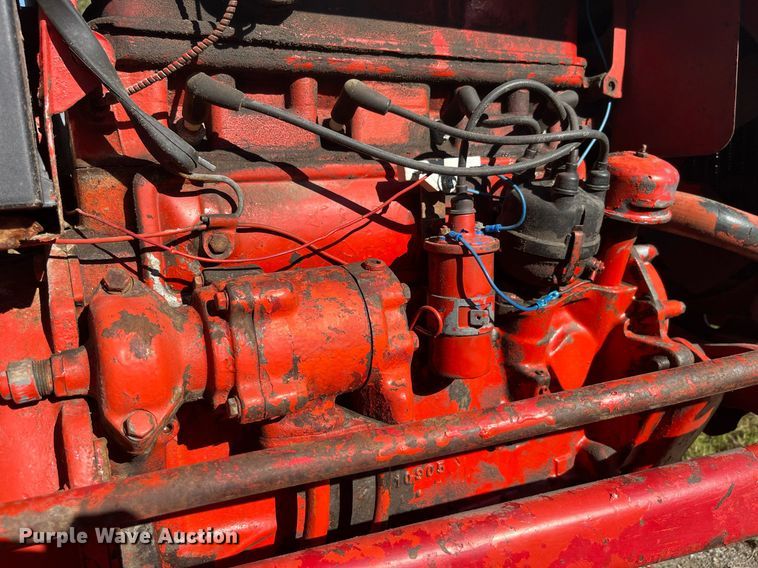 image for item LC9216 Ford tractor