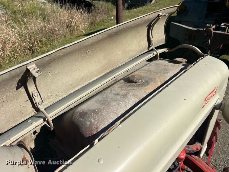 image for item LC9216 Ford tractor