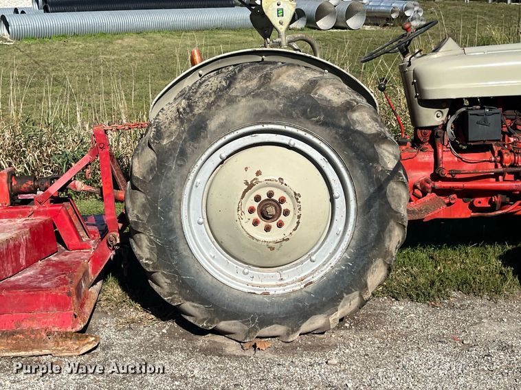 image for item LC9216 Ford tractor