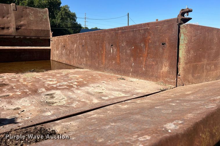 image for item LC9217 1961 International M51 dump truck