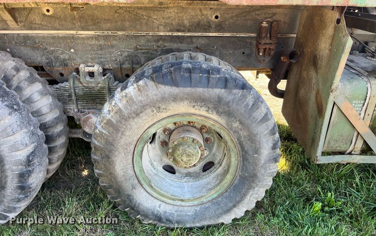 image for item LC9217 1961 International M51 dump truck