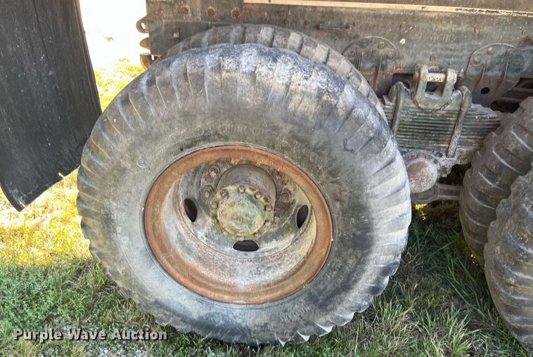 image for item LC9217 1961 International M51 dump truck