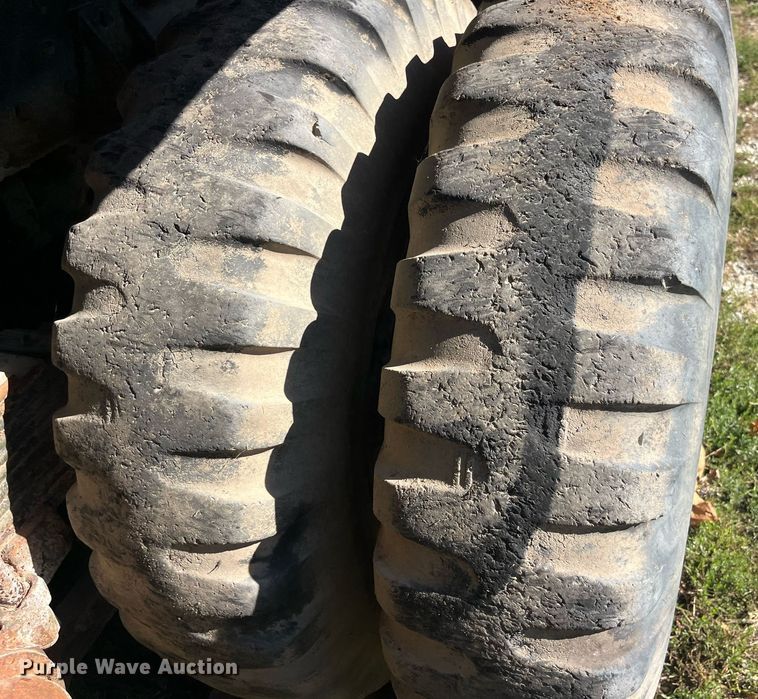 image for item LC9217 1961 International M51 dump truck