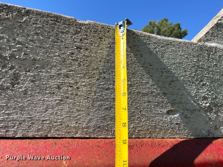 image for item LC9218 1998 International  4900 dump truck