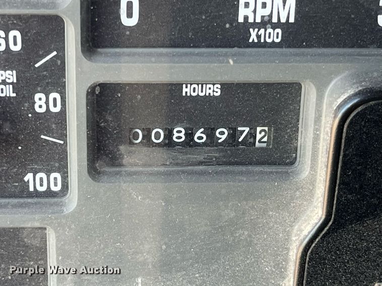 image for item LC9218 1998 International  4900 dump truck