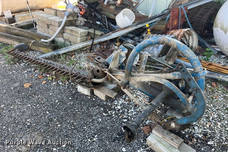 image for item LC9219 Ford  515 sickle mower