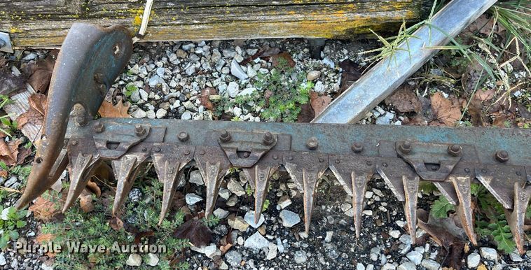 image for item LC9219 Ford  515 sickle mower