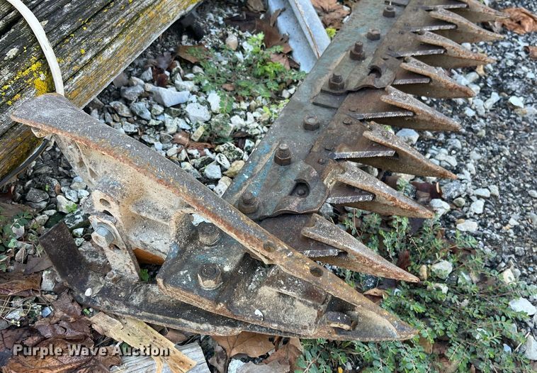 image for item LC9219 Ford  515 sickle mower