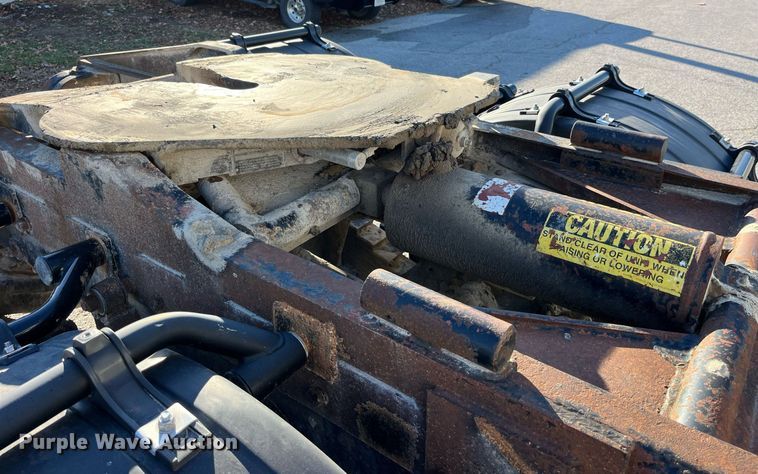 image for item LD9884 1992 Mack CH613 semi truck