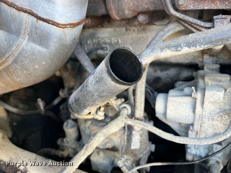 image for item LD9884 1992 Mack CH613 semi truck