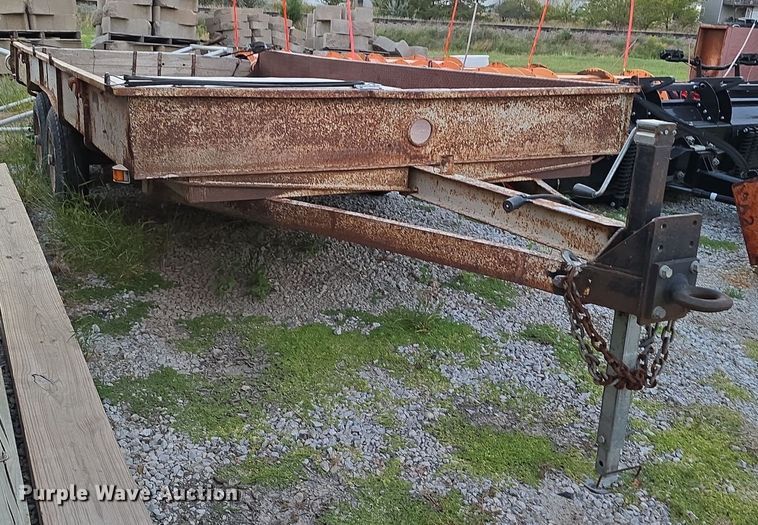 image for item LW9884 1992 Shop built utility trailer