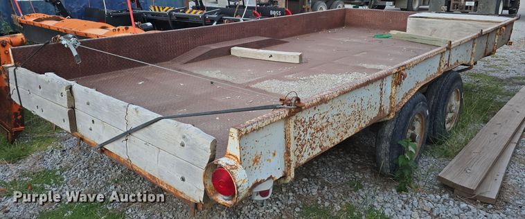 image for item LW9884 1992 Shop built utility trailer