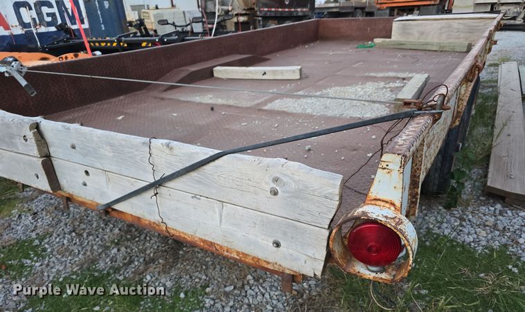 image for item LW9884 1992 Shop built utility trailer