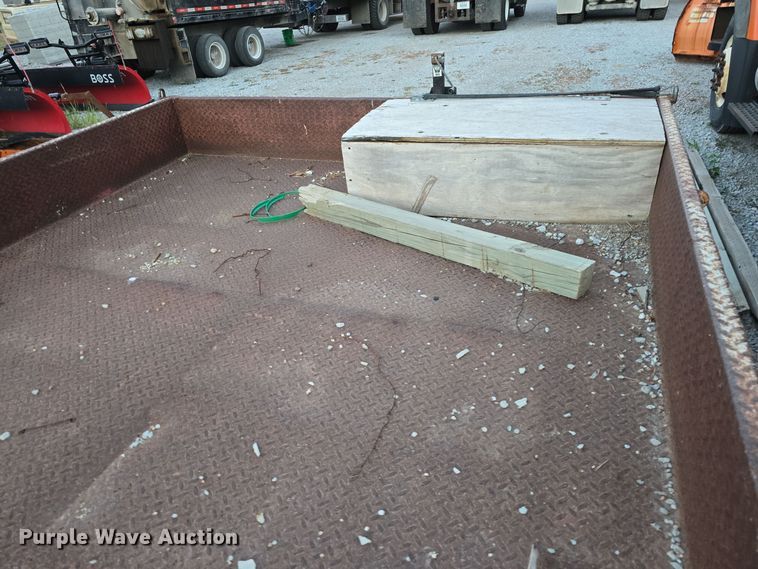 image for item LW9884 1992 Shop built utility trailer