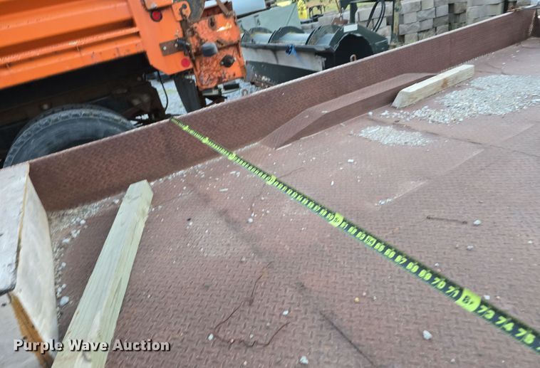 image for item LW9884 1992 Shop built utility trailer