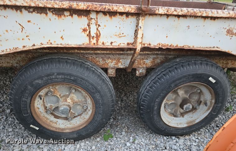 image for item LW9884 1992 Shop built utility trailer