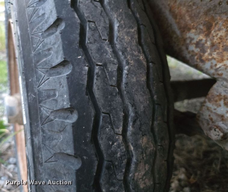 image for item LW9884 1992 Shop built utility trailer