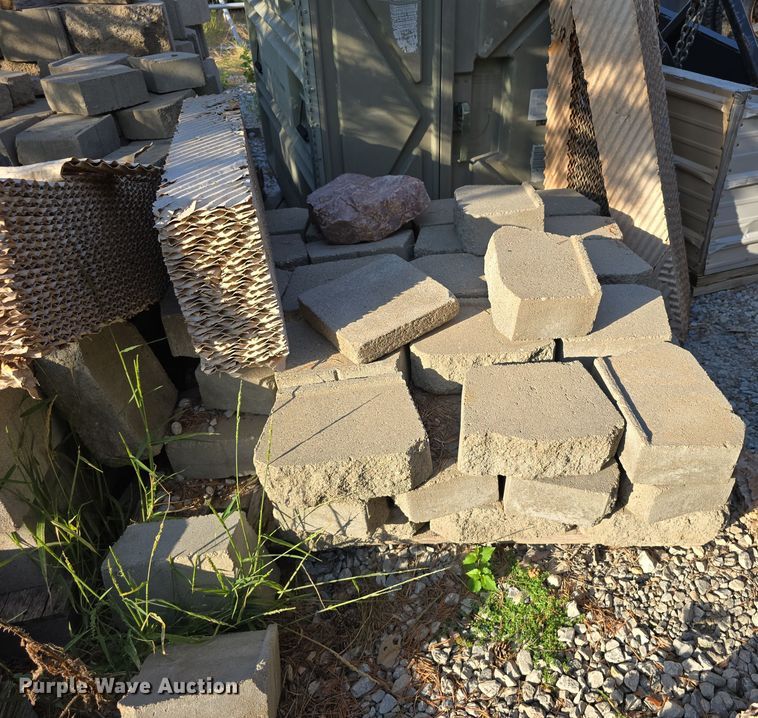 image for item LW9890 (21) pallets of landscaping blocks