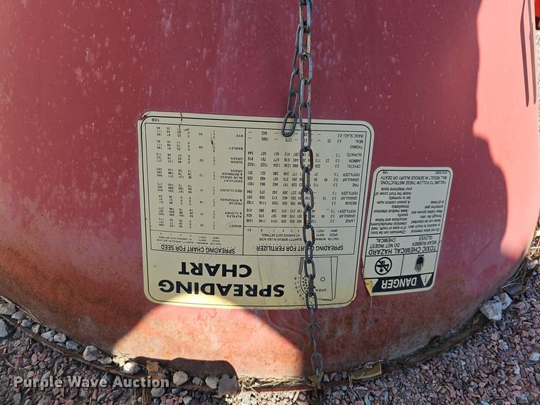 image for item LW9891 (2) spreaders