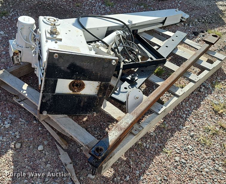 image for item LW9892 Crane