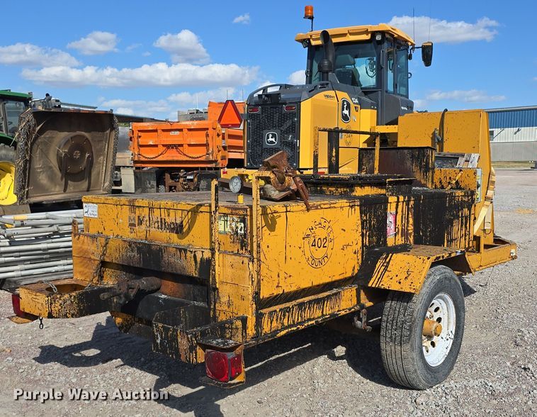 image for item LW9896 2007 Marathon Equipment Inc KEB260T tar kettle