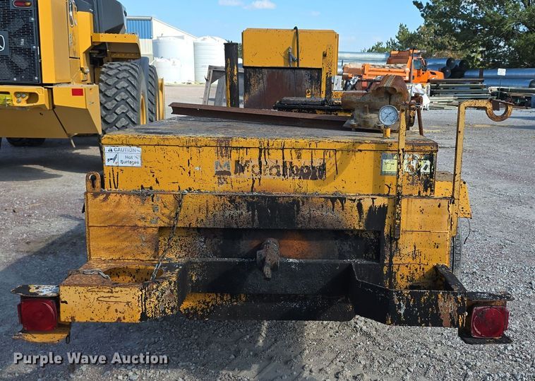 image for item LW9896 2007 Marathon Equipment Inc KEB260T tar kettle