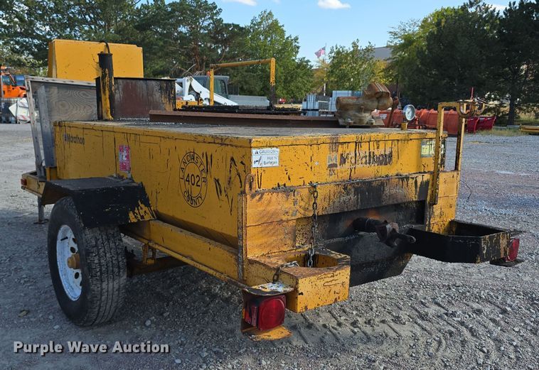 image for item LW9896 2007 Marathon Equipment Inc KEB260T tar kettle